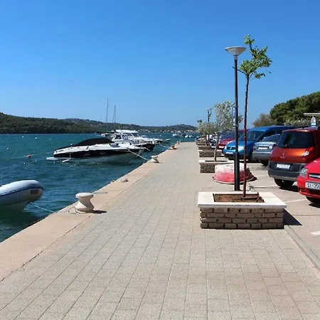 Stanko Lejlighed Tisno