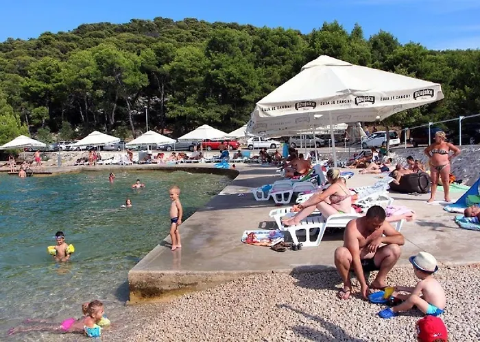 Stanko Apartman Tisno